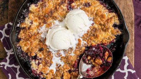 Skillet Blackberry Cobbler Recipe