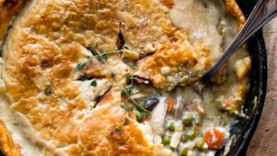 Skillet Hen Pot Pie: A Comforting One-Pan Dinner